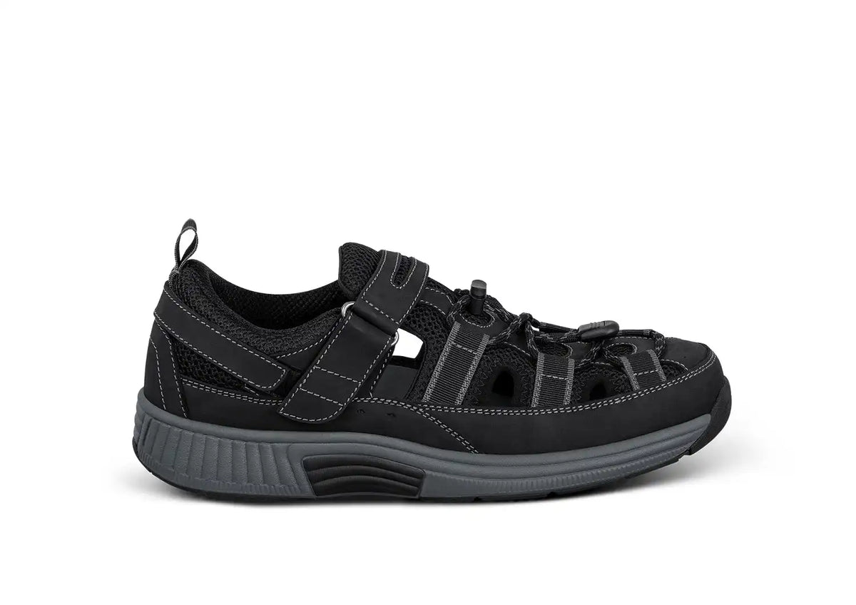 Clearwater - Black